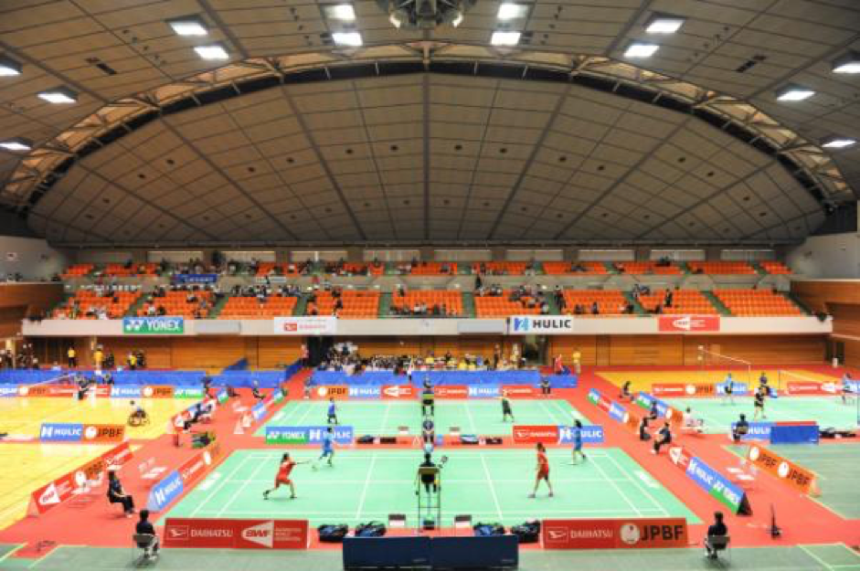 激しいラリーの応酬に湧き上がる歓声。いざ、世界の頂点へ！選手と応援席が一体となって戦いに挑んだパラバドミントン国際大会