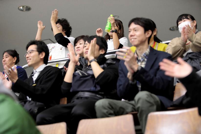 息もつかせぬ攻防戦!オリジナル応援歌も飛び出した「第23回 日本パラバレーボール選手権大会」