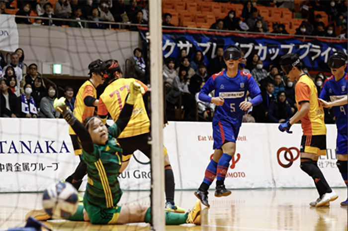 ブラインドサッカー選手